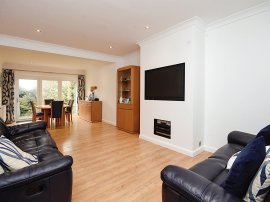 Beachs Drive, Chelmsford thumb 3