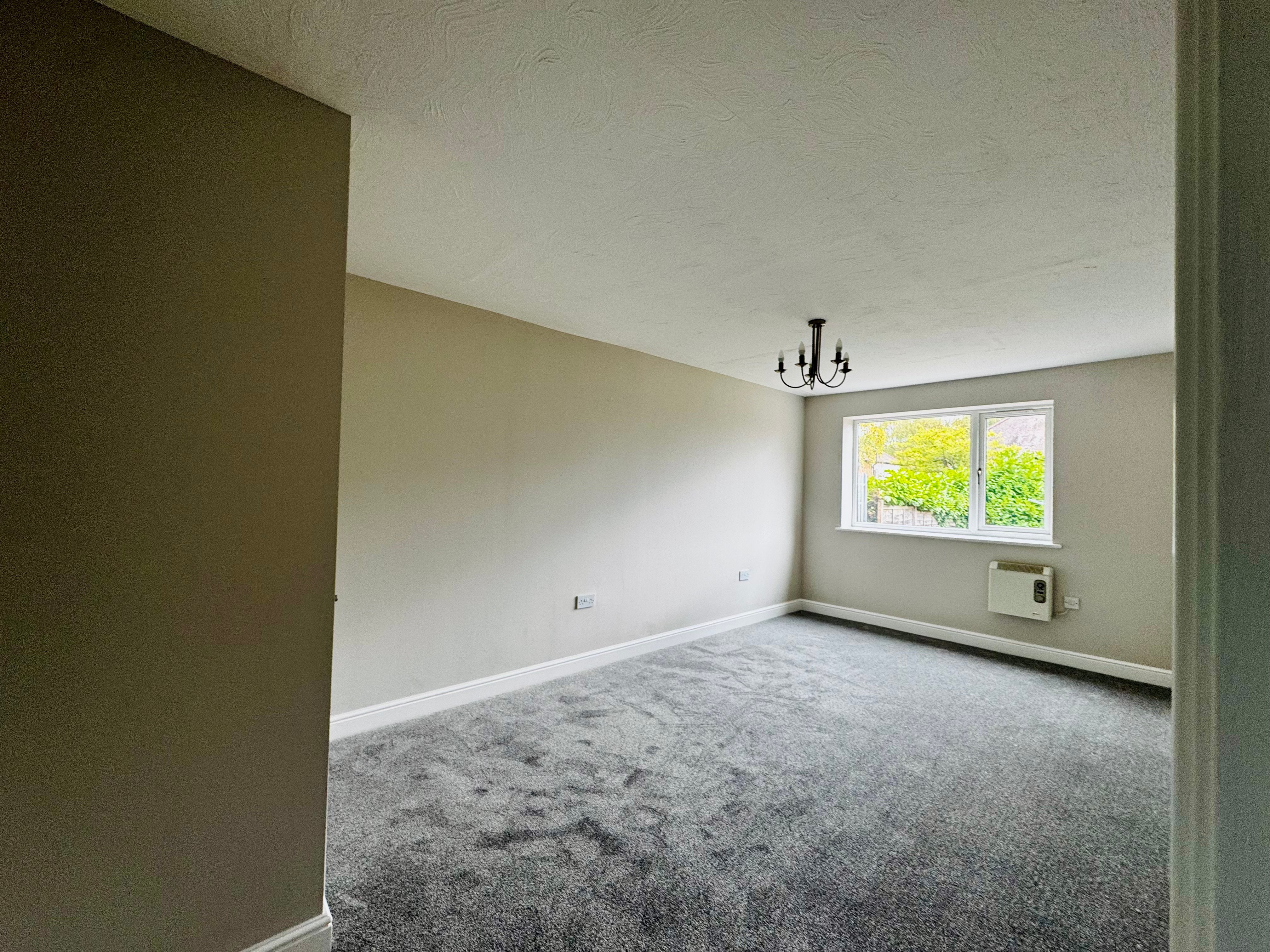 9 Hawthorne Drive Image 4