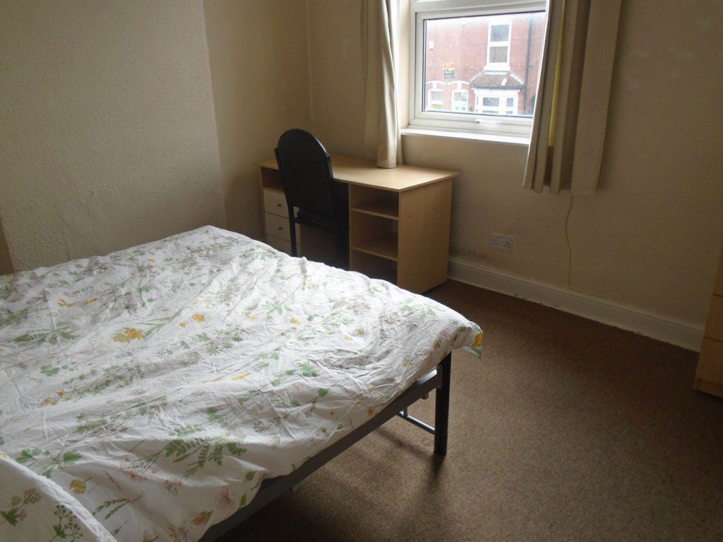 24 Luton Road, B29 7BN Image 7