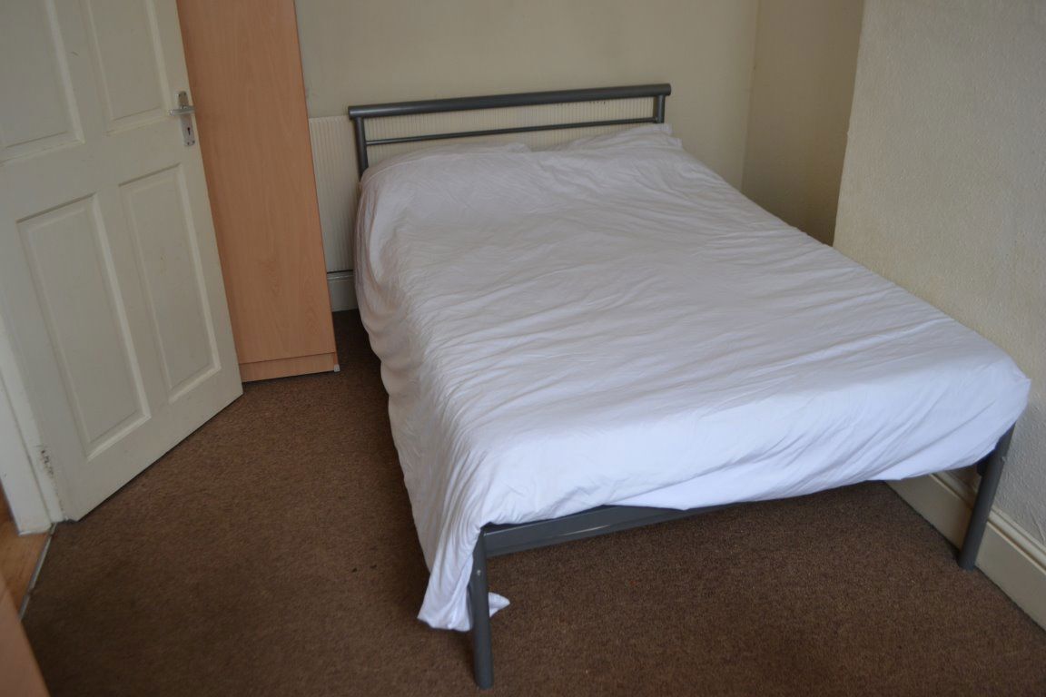 24 Luton Road, B29 7BN Image 8
