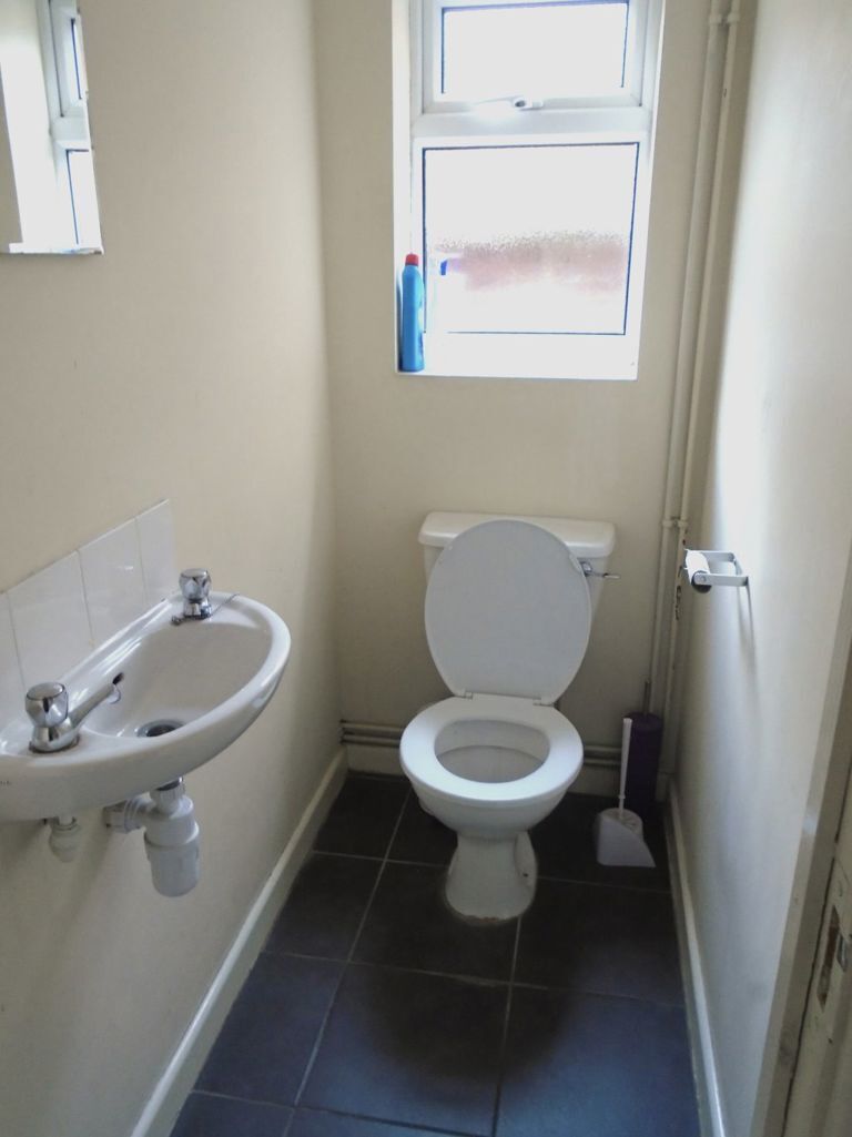 24 Luton Road, B29 7BN Image 12