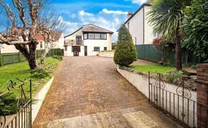 Click for details Great Headland Crescent, Paignton, Devon, TQ3 photo