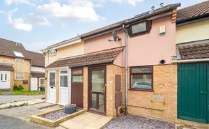 Click for details Howards Way, Newton Abbot, Devon, TQ12 photo