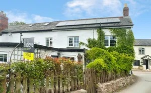 Click for details Cadeleigh, Tiverton, Devon, EX16 photo