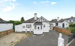 Click for details Greenbank Avenue, Kingsteignton, Newton Abbot, Devon, TQ12 photo