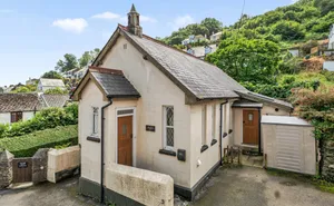 Click for details West Looe Hill, West Looe, Cornwall, PL13 photo