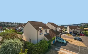 Click for details Hillside Close, Teignmouth, Devon, TQ14 photo