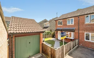 Click for details Holmes Road, Heathfield, Newton Abbot, Devon, TQ12 photo