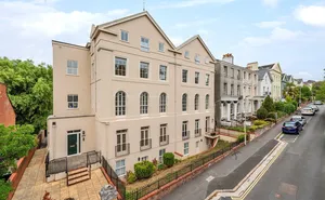 Click for details Clifton Hill, Exeter, Devon, EX1 photo