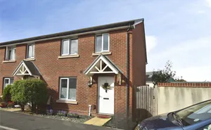 Click for details Stone Barton, Cranbrook, Exeter, Devon, EX5 photo