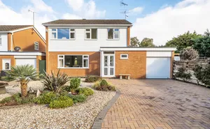 Click for details Blagdon Crescent, Taunton, Somerset, TA1 photo