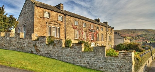Hotel For Sale In Award Winning National Park