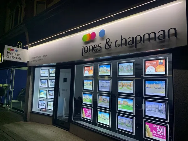 Jones & Chapman Estate Agents In Prenton Prenton