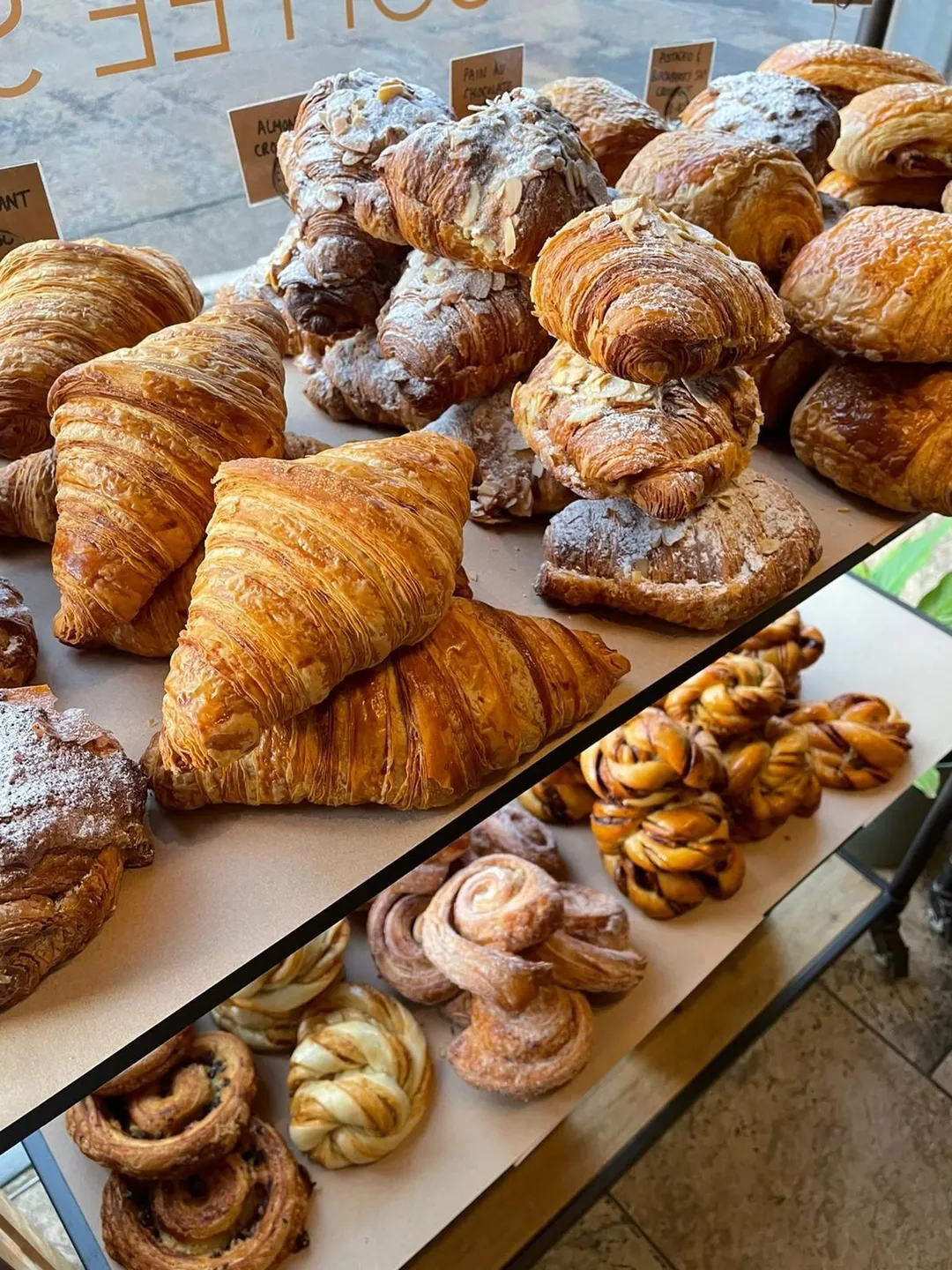 https://mr2.homeflow-assets.co.uk/files/media/image/0000/0000/ff2bb3b74f73ac67238bade9856d2389/Bakes.jpg