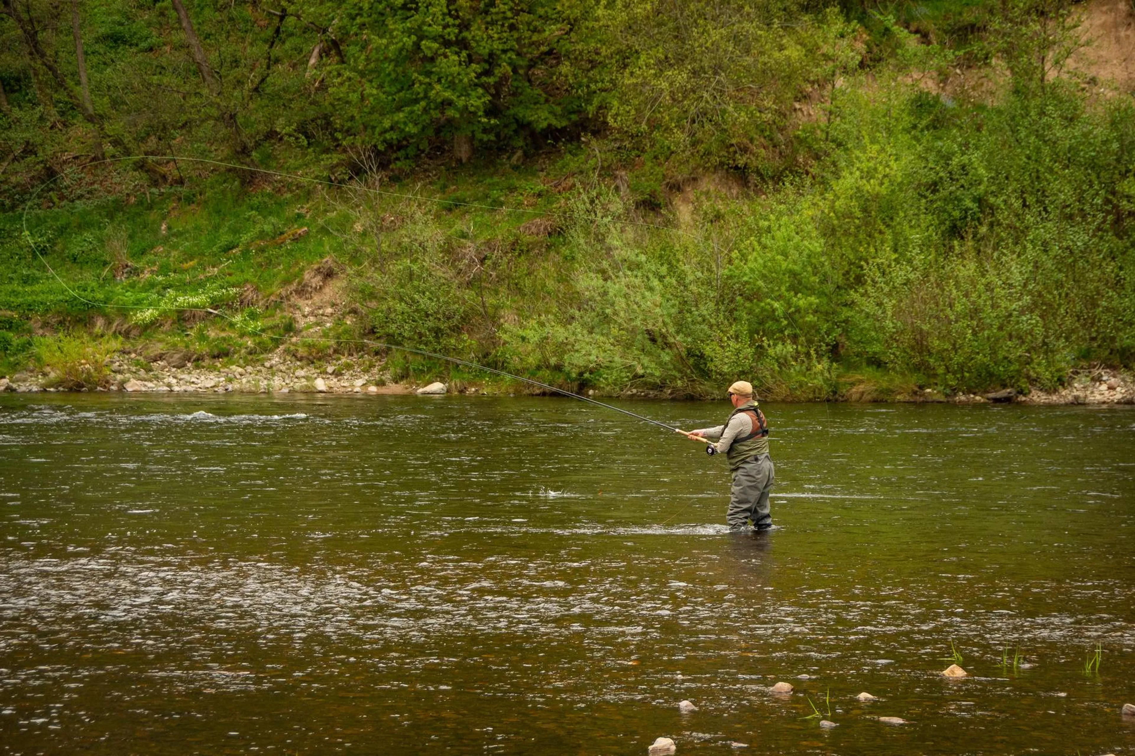 https://mr2.homeflow-assets.co.uk/files/media/image/0000/0000/078dc60b1eb91adbbe7a4fc3845892f9/78886_Fishing-007.jpg