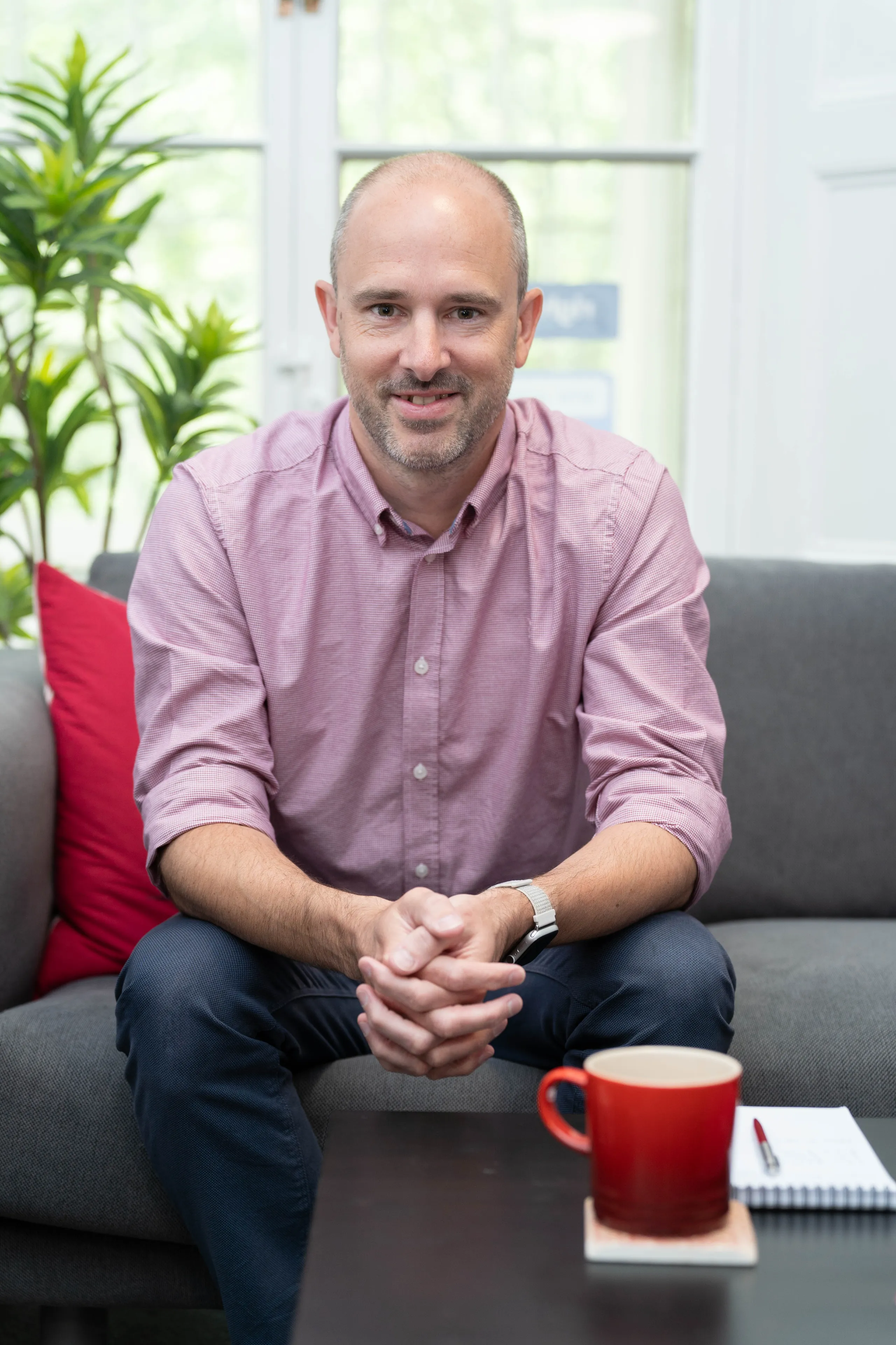 https://mr2.homeflow-assets.co.uk/files/media/image/0000/0000/232e2de306efad8180a66124c8091ea8/HellierRidley-225.jpg