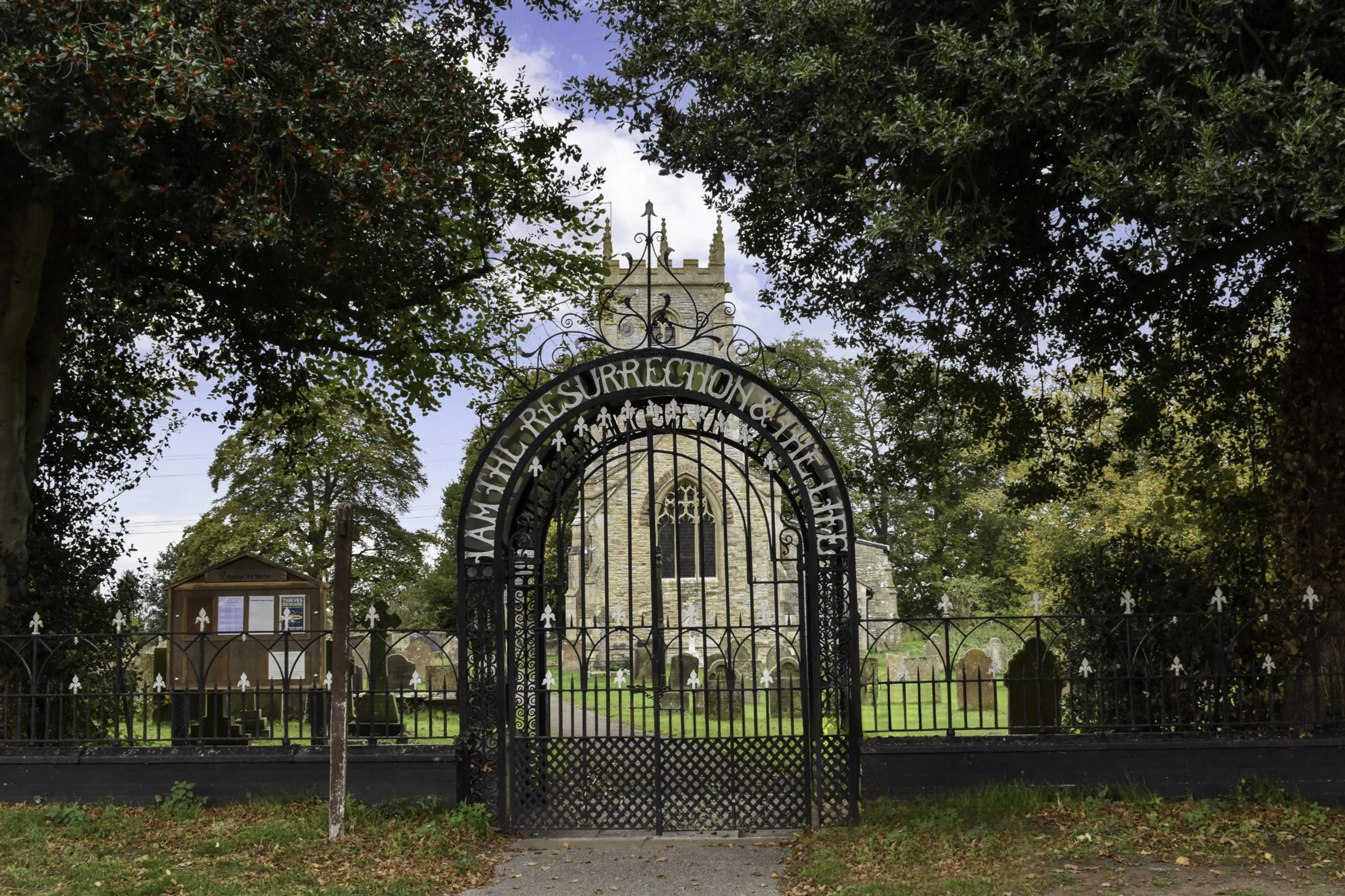 https://mr2.homeflow-assets.co.uk/files/media/image/0000/0000/92029c609c847346f7630d4dec9fccec/NorthCliftonAreaGuide3.jpg