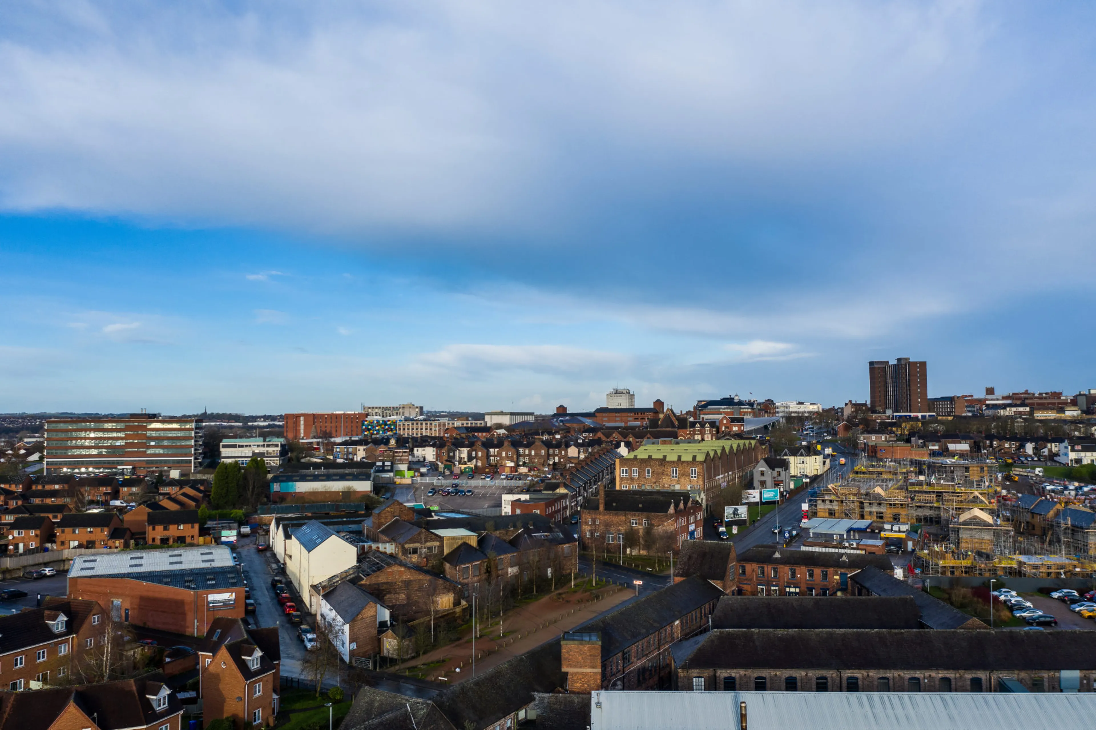 https://mr2.homeflow-assets.co.uk/files/media/image/0000/0000/d405f559995b9f7c5fb97576f05c416e/estate-and-letting-agents-hanley-stoke-on-trent.jpg