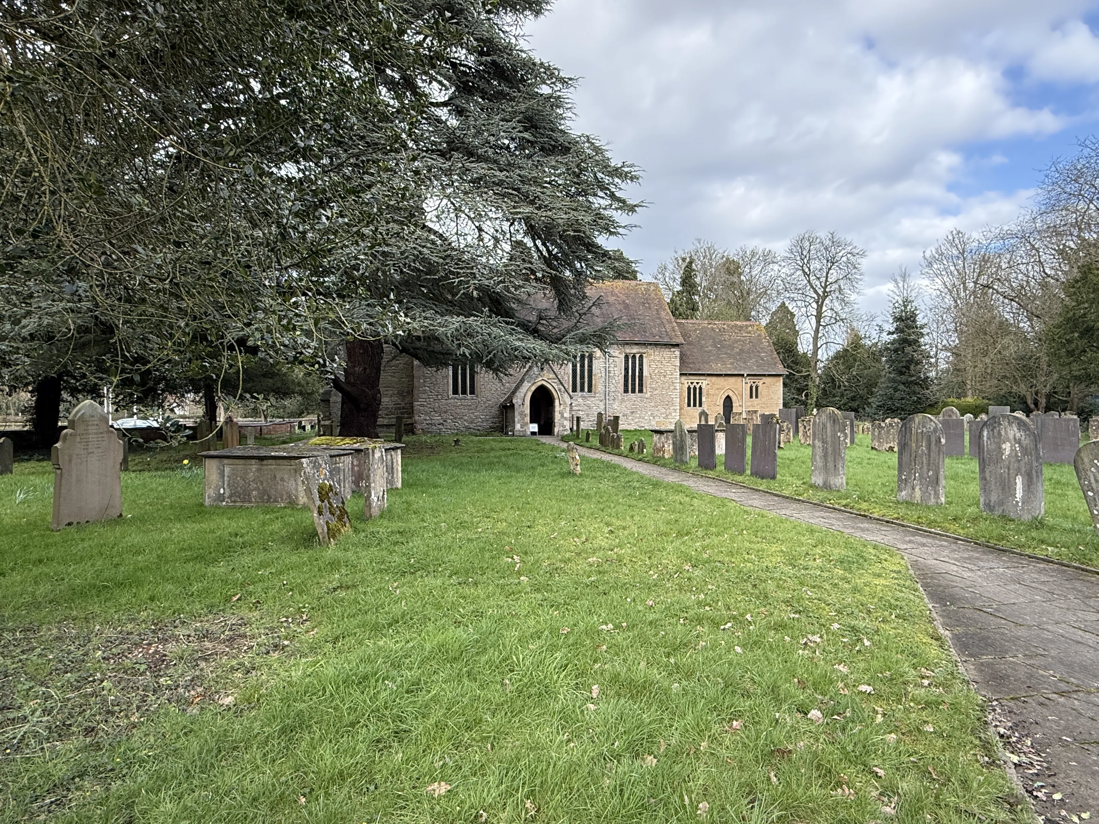 https://mr2.homeflow-assets.co.uk/files/media/image/0000/0000/d956e6394194d16256c154ff7ff48985/Bleasby5.JPG