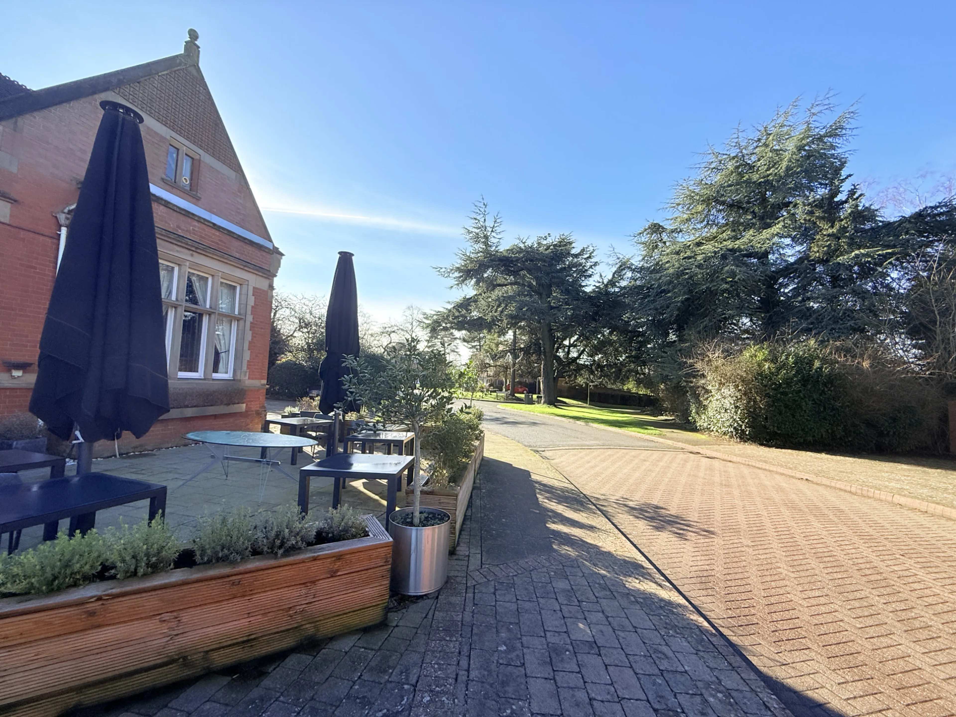 https://mr2.homeflow-assets.co.uk/files/media/image/0000/0000/fce7f1b9bca67dfd5a56a60f1f0c4304/UpperSaxondale2.jpg