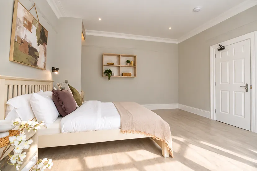 Serene-Minimalist-Bedroom-Retreat.png