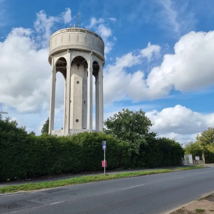 https://mr2.homeflow-assets.co.uk/files/media/image/0000/0000/c9774b8556d01bdc1406d302eef9d341/tilehurst.jpg