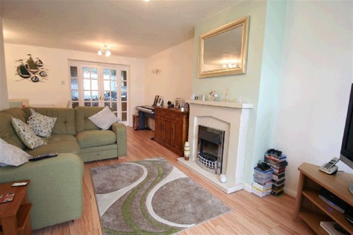 3 bedroom property for sale in Trinity Road, Old Wolverton, Milton