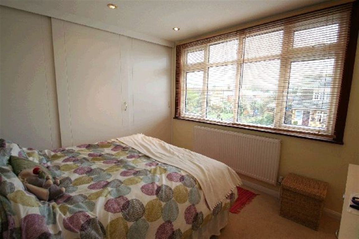 3 bedroom property for sale in Trinity Road, Old Wolverton, Milton