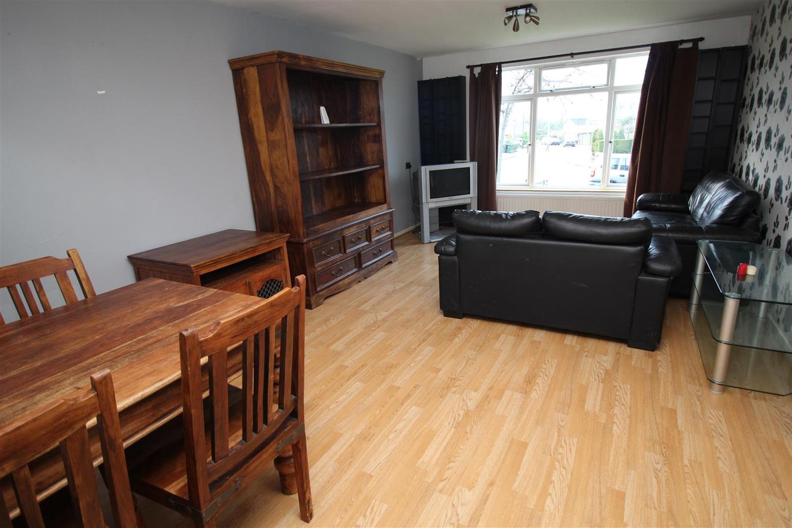 Downland Court, Southgate West Image 2