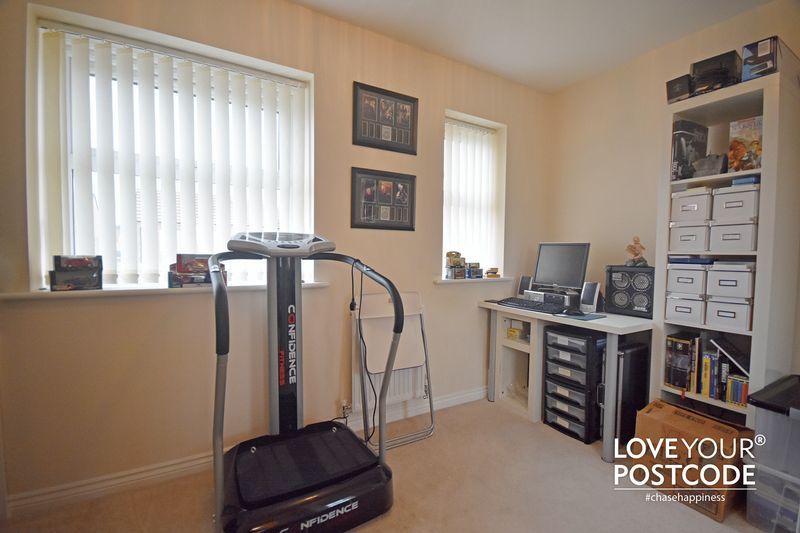 2 bedroom property for sale in Yorkshire Grove, Walsall WS2 7BS Guide price £129,950