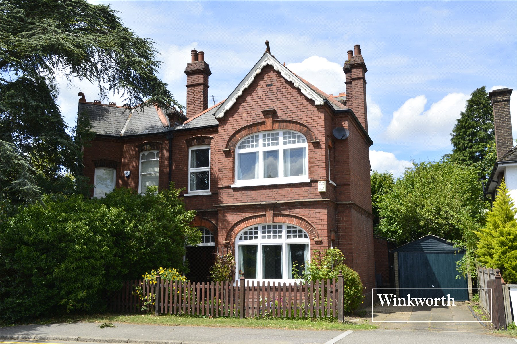 5 bedroom property for sale in Wood Street, High Herts, EN5 Guide price £965,000