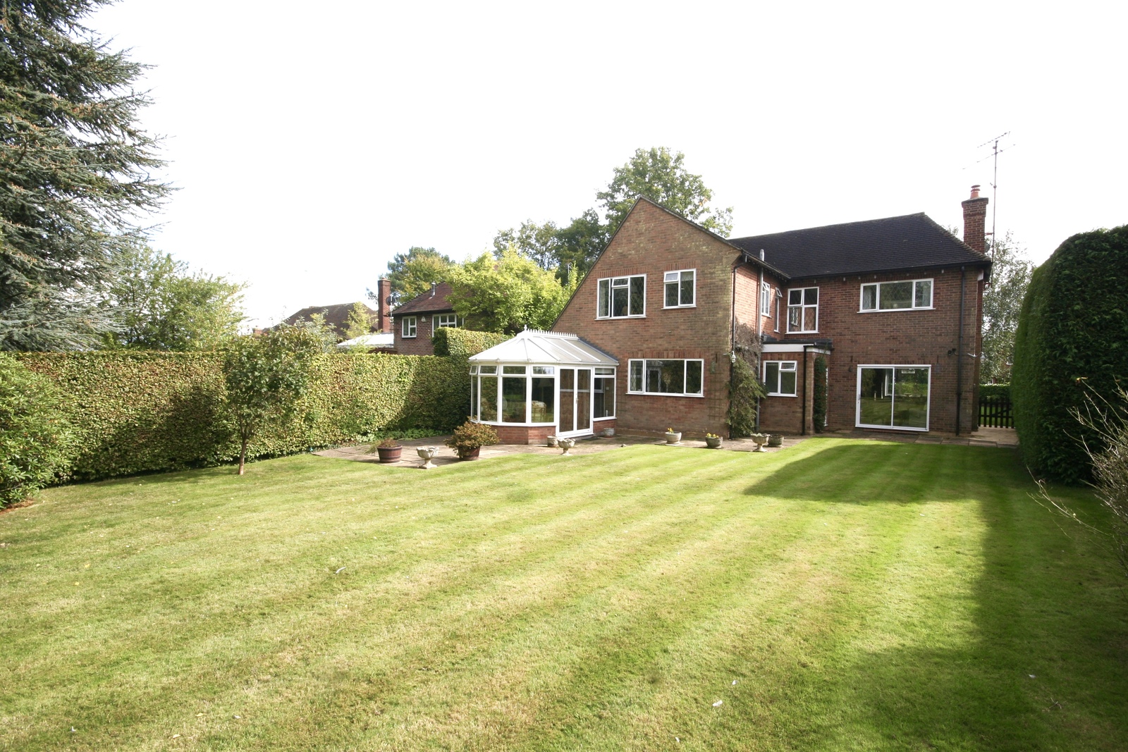 4 bedroom property for sale in Little Chalfont £1,295,000