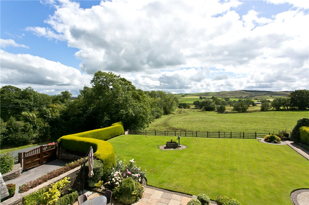 4 bedroom property for sale in Cottonwood, Lane Ends, Bolton By Bowland