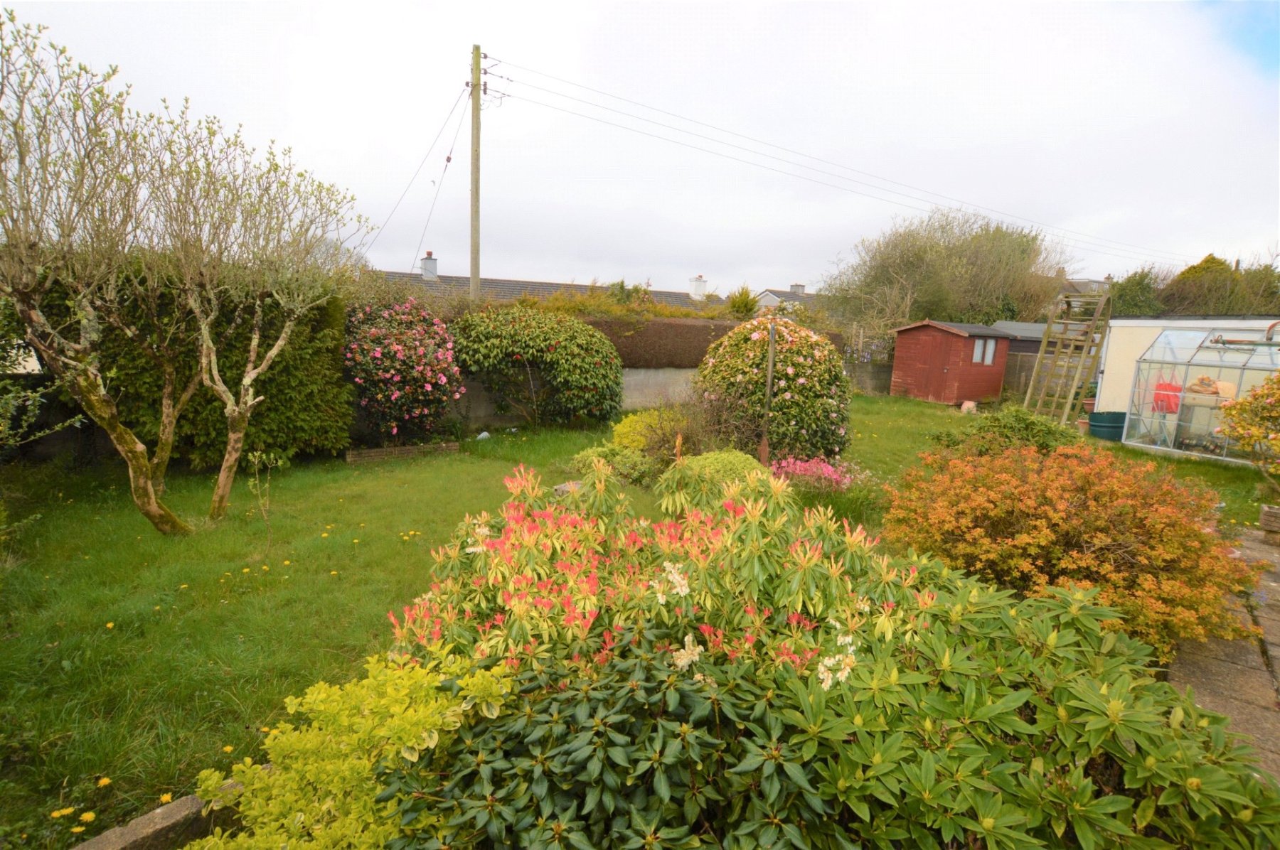 2 bedroom property for sale in Victoria Road, Threemilestone, Truro, TR3 Guide price £215,000