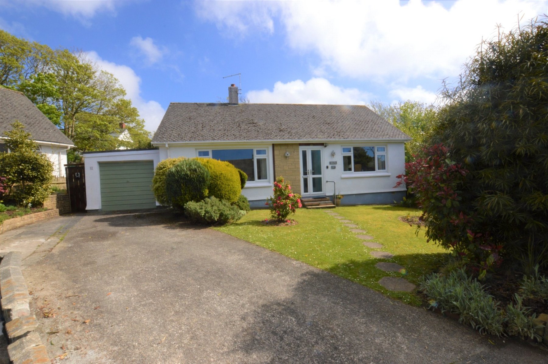 2 bedroom property for sale in Rosewarne Gardens, Camborne, Cornwall