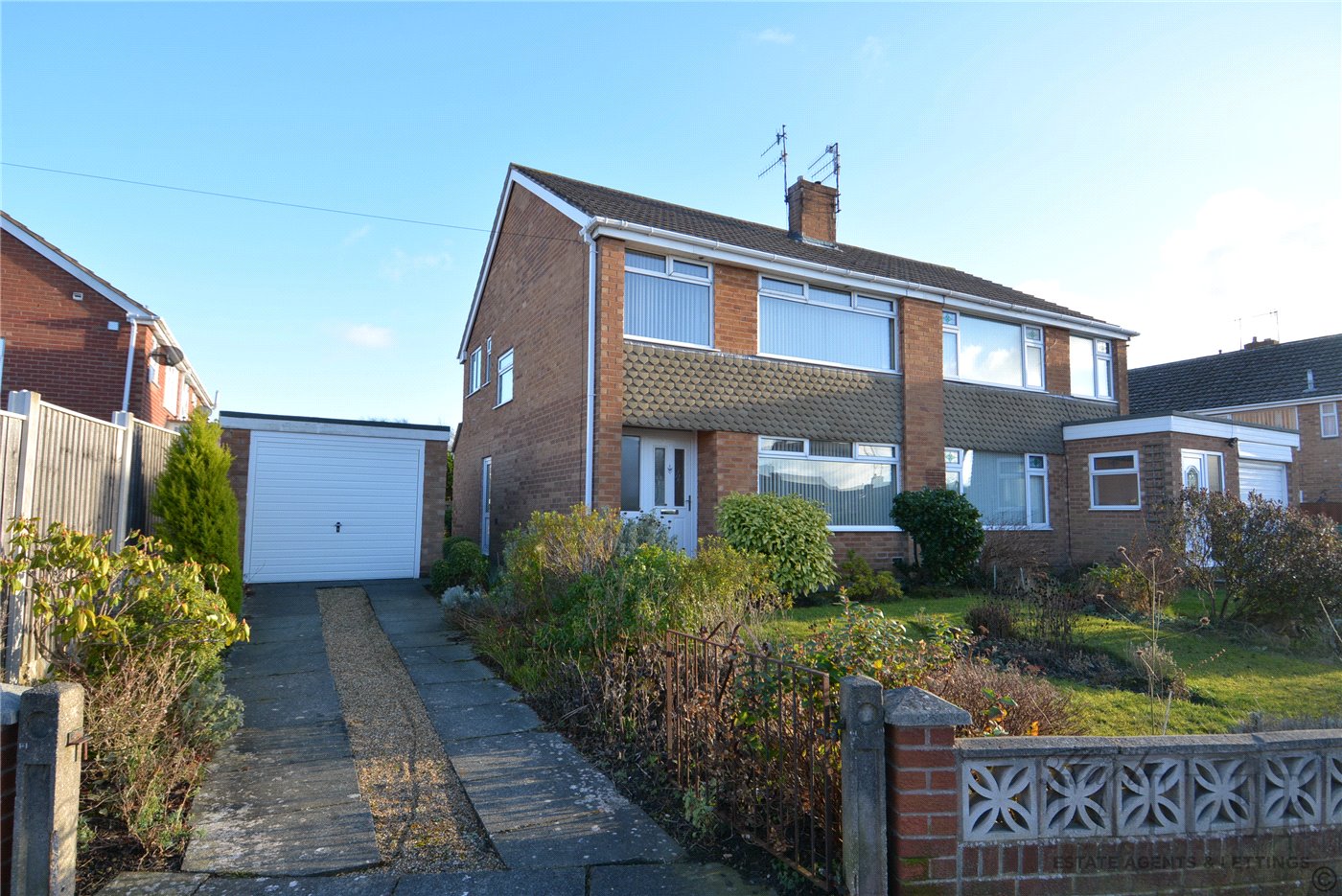 3 bedroom property for sale in Holmlands Drive, Prenton, Wirral, CH43