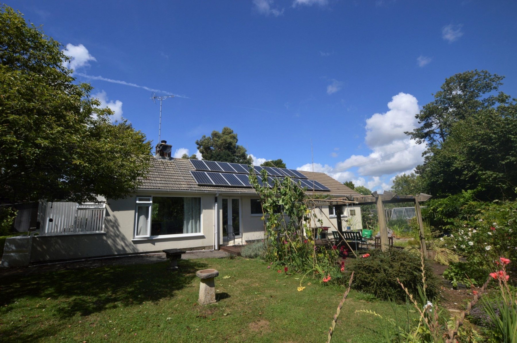 3 bedroom property for sale in Wallaford Road, Buckfastleigh, Devon