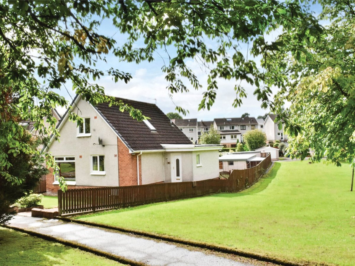 4 bedroom house for sale in Hunter Road, Milngavie, G62. Rettie & Co.