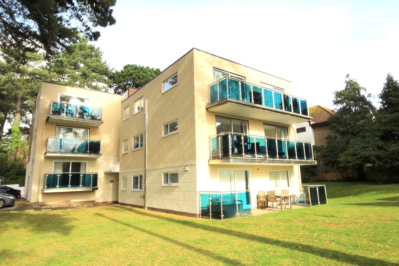 2 Bedroom Property To Rent In Sandhills 40 Banks Road Poole