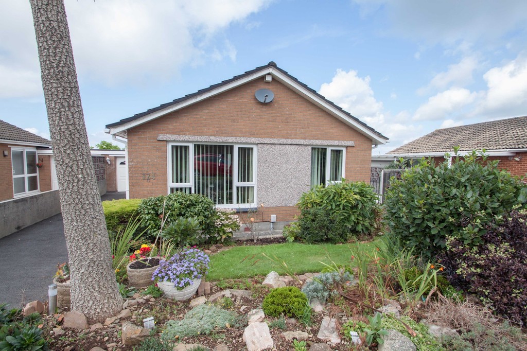 3 bedroom property for sale in Derriford, Plymouth £300,000