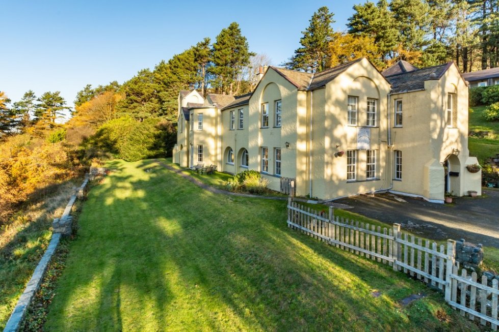 10 bedroom property for sale in Llanfairfechan, Conwy, North Wales £