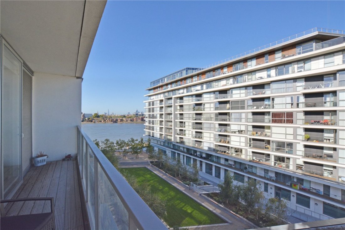 1 bedroom property for sale in Granite Apartments, 30 River Gardens