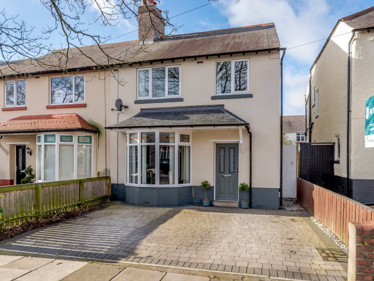 3 bedroom house for sale in Hillfield, Whitley Bay, Tyne And Wear, NE25