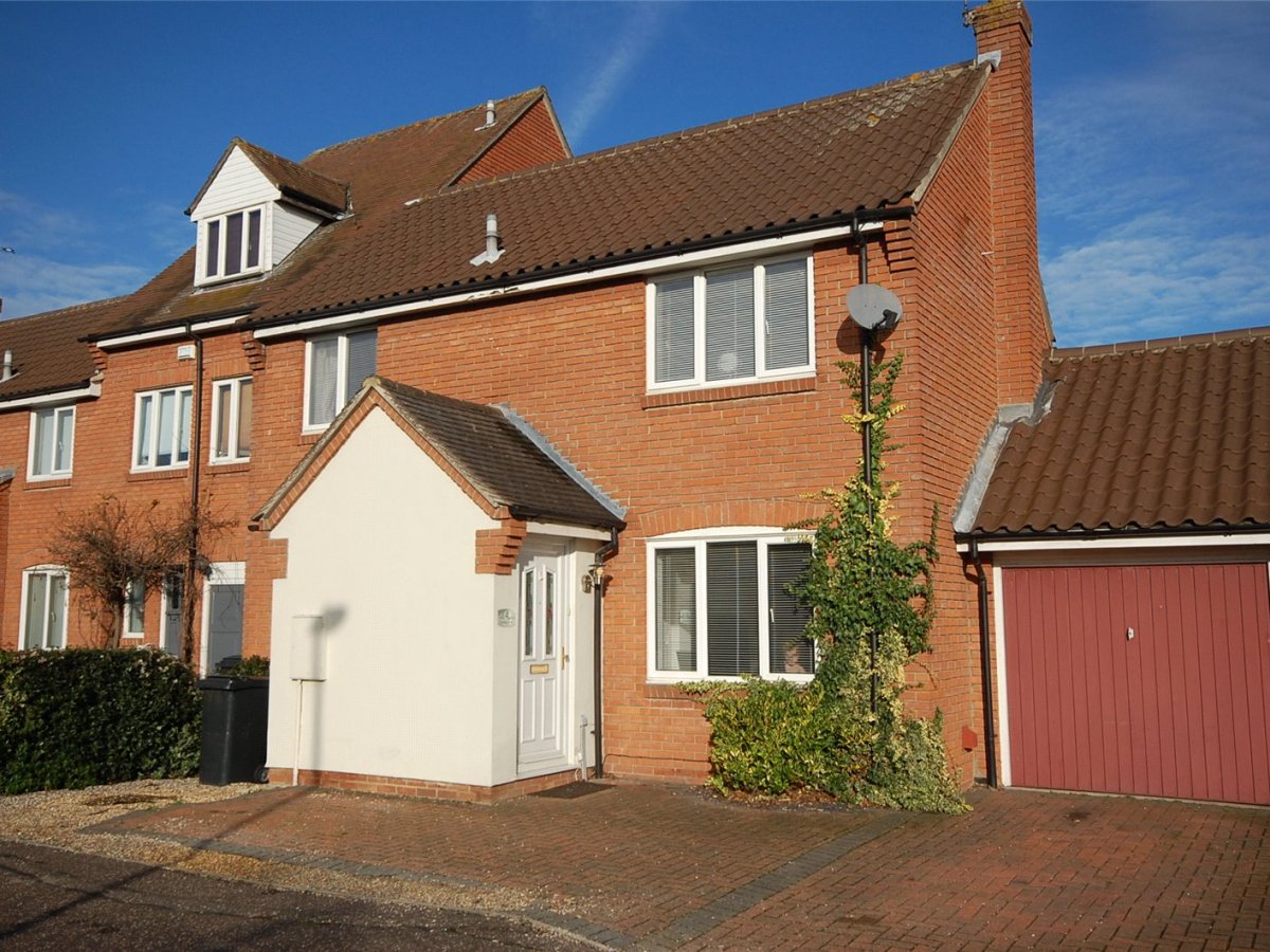 3 bedroom property for sale in Celeborn Street, South Woodham Ferrers