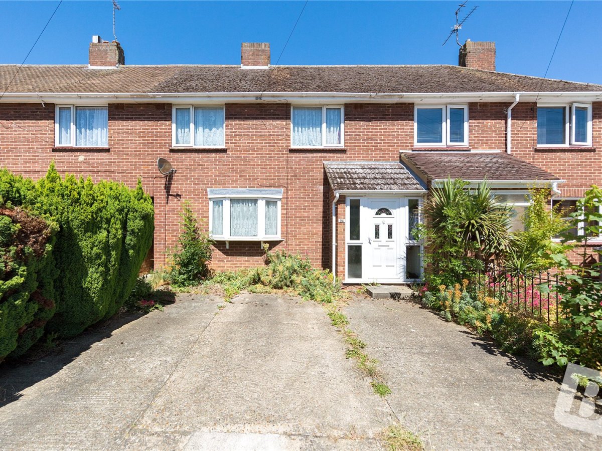 3 bedroom property for sale in Langton Avenue, Chelmsford, Essex, CM1
