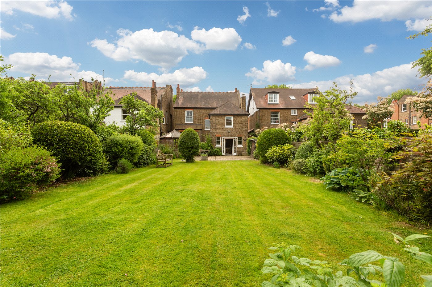 5 bedroom property for sale in Woodville Gardens, Ealing, W5 Guide