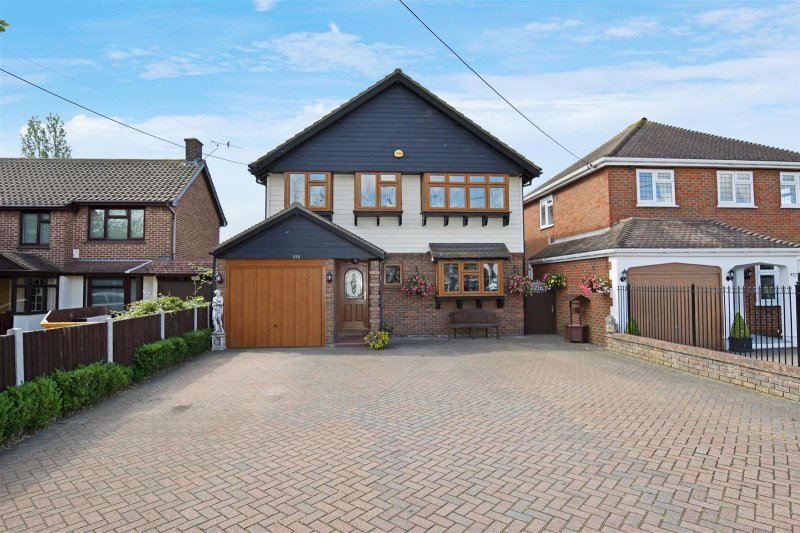 4 bedroom property for sale in Long Road, Canvey Island £425,000