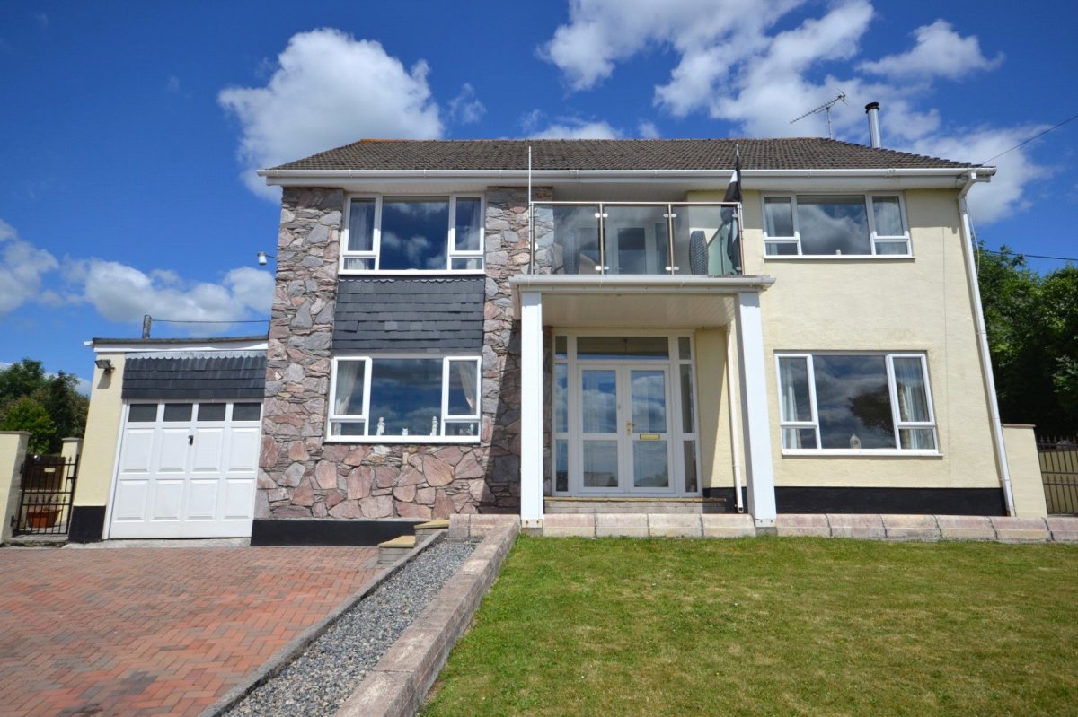 5 Bedroom Property For Sale In Pillaton Saltash Cornwall Pl12 Guide Price 455 000