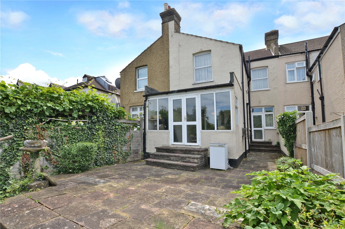 3 bedroom property for sale in Sutton Common Road, Sutton, SM3 £449,950
