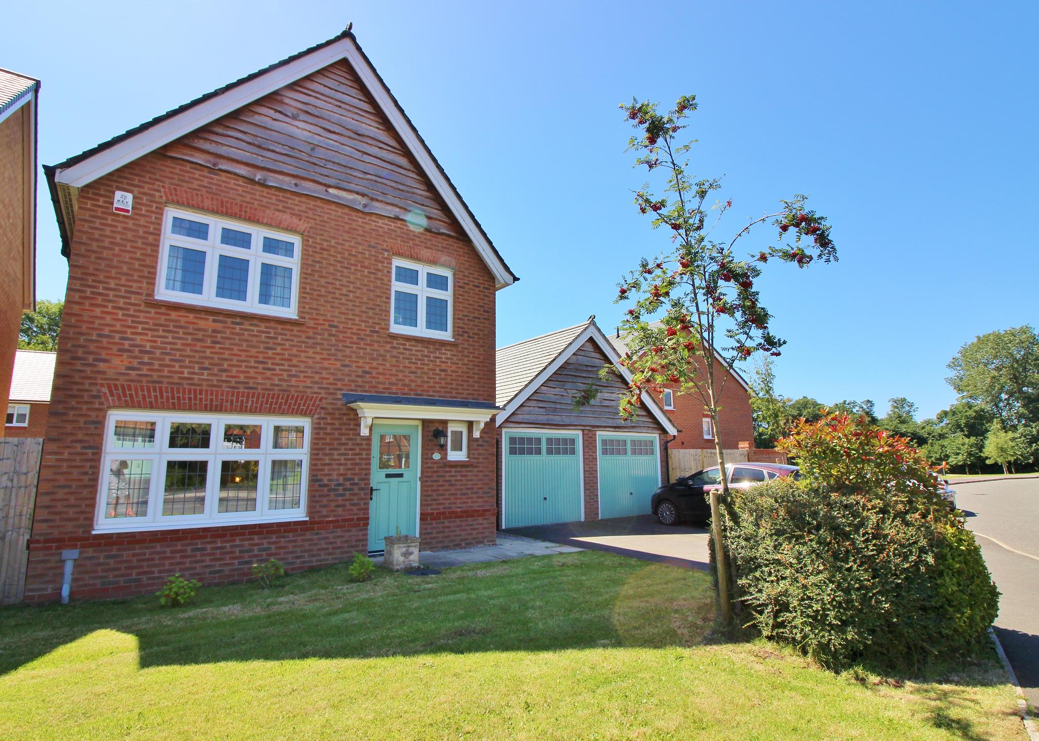 3 bedroom detached house for sale in Sanderling Drive, Banks, Southport